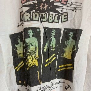 Stevie Ray Vaughan ladies medium white graphic preowned T-shirt